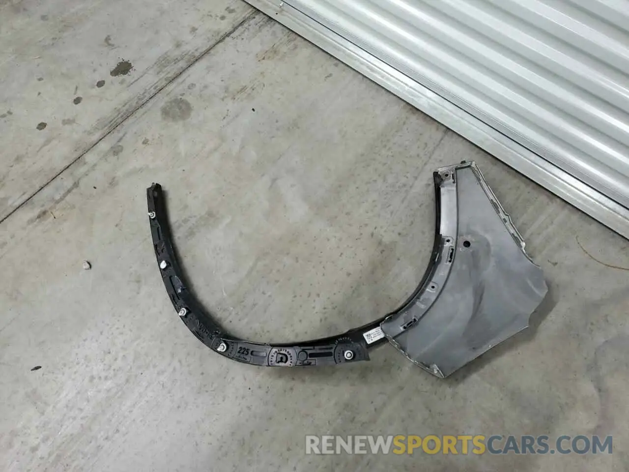 13 Photograph of a damaged car WBX73EF01R5Y91381 BMW X1 2024