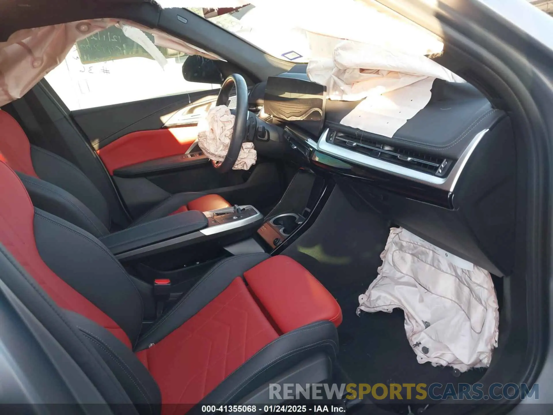 5 Photograph of a damaged car WBX73EF01R5Y96984 BMW X1 2024