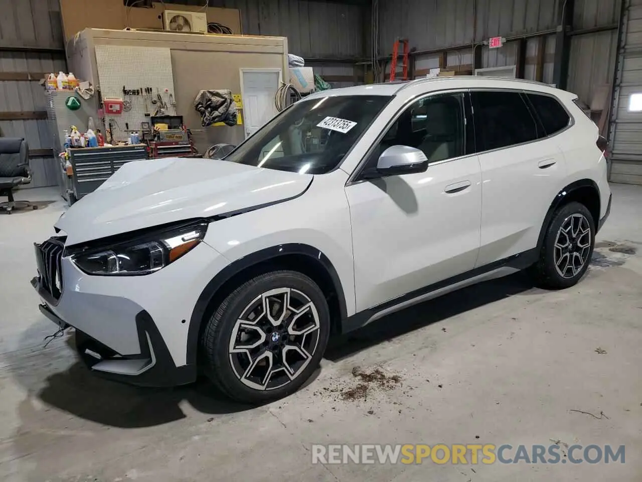 1 Photograph of a damaged car WBX73EF03R5Y50167 BMW X1 2024