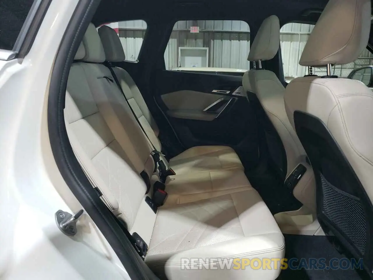 11 Photograph of a damaged car WBX73EF03R5Y50167 BMW X1 2024