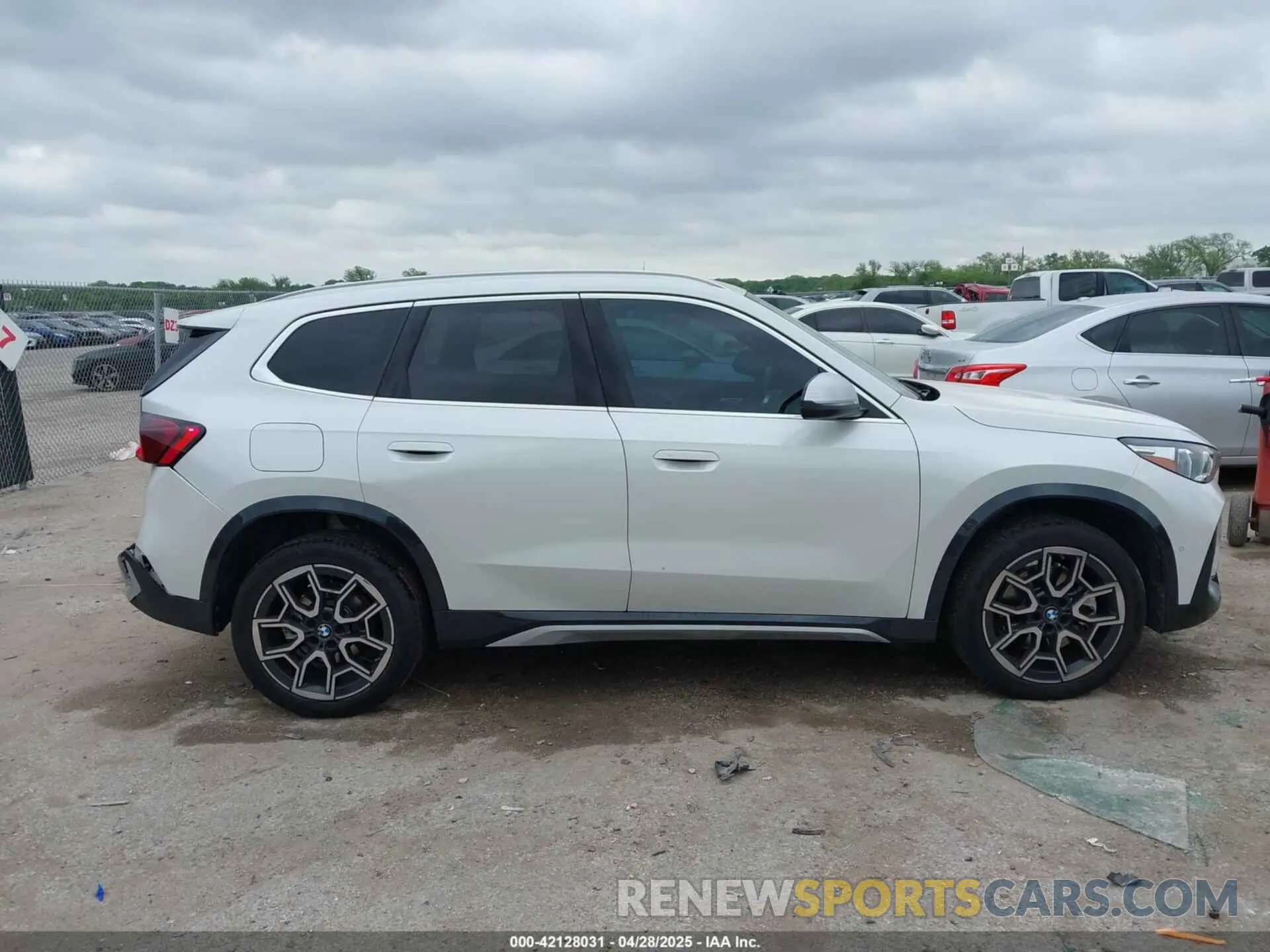 13 Photograph of a damaged car WBX73EF04R5Y61971 BMW X1 2024