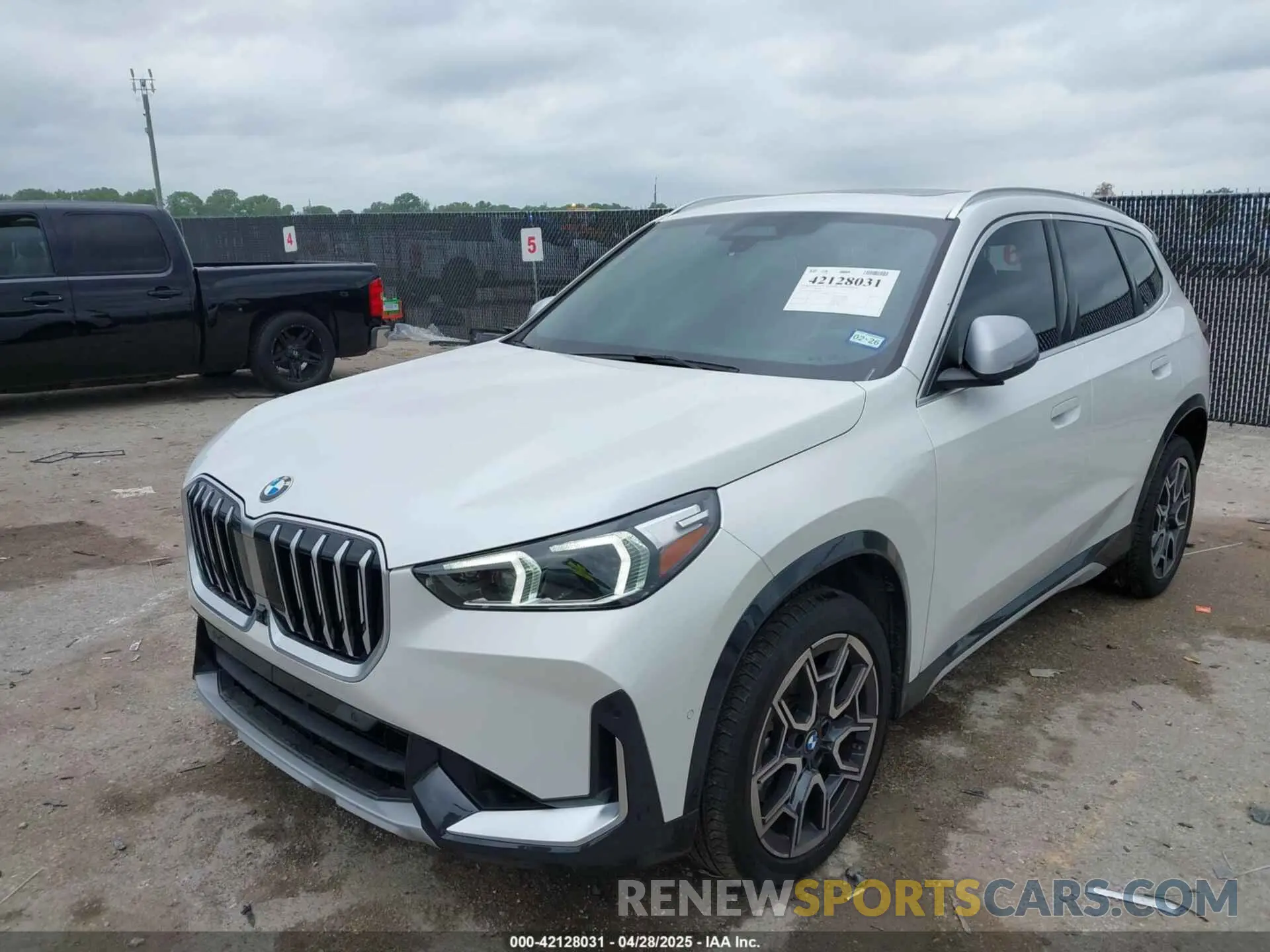 2 Photograph of a damaged car WBX73EF04R5Y61971 BMW X1 2024