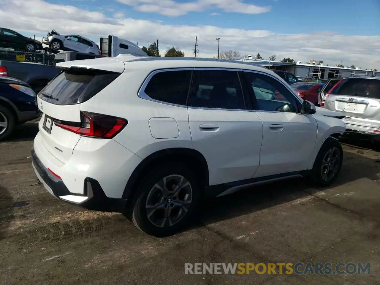 3 Photograph of a damaged car WBX73EF04R5Y68774 BMW X1 2024
