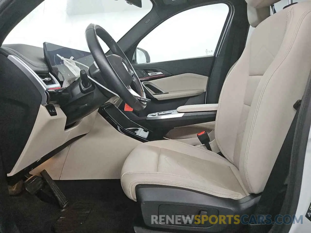 7 Photograph of a damaged car WBX73EF04R5Z18721 BMW X1 2024
