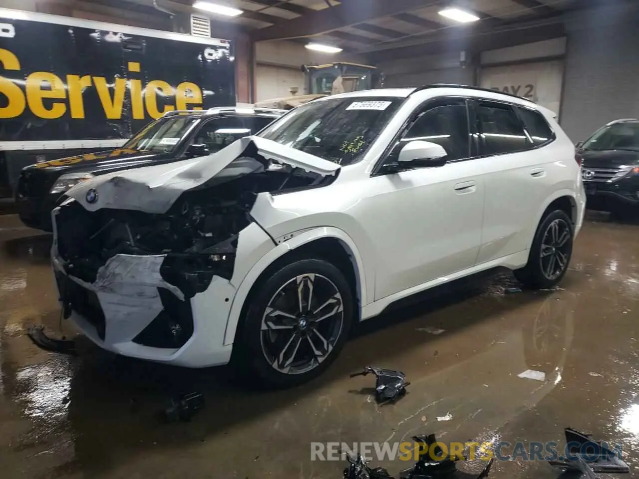 1 Photograph of a damaged car WBX73EF04R5Z35728 BMW X1 2024