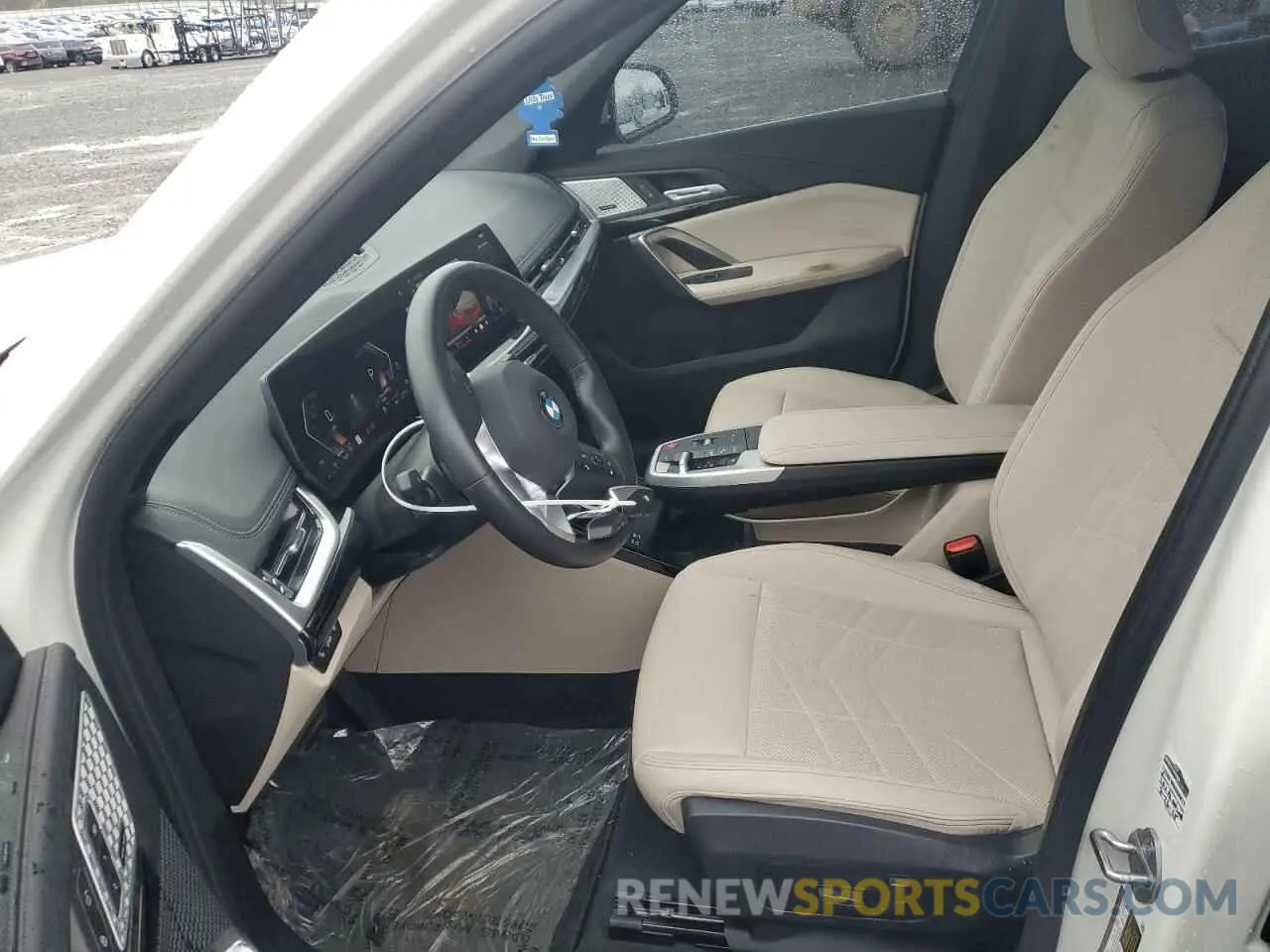 7 Photograph of a damaged car WBX73EF05R5Y30843 BMW X1 2024
