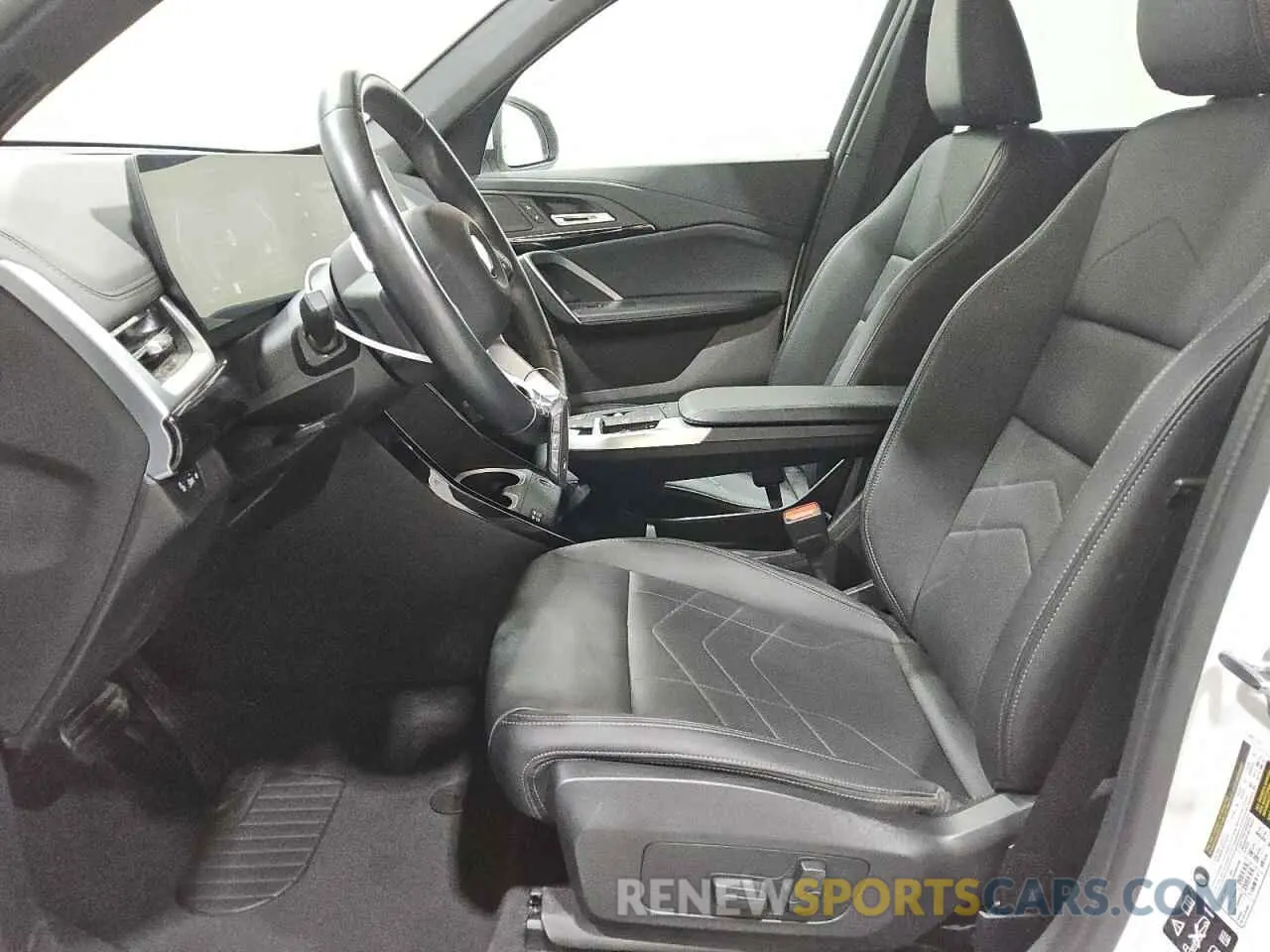 7 Photograph of a damaged car WBX73EF06R5Z87491 BMW X1 2024