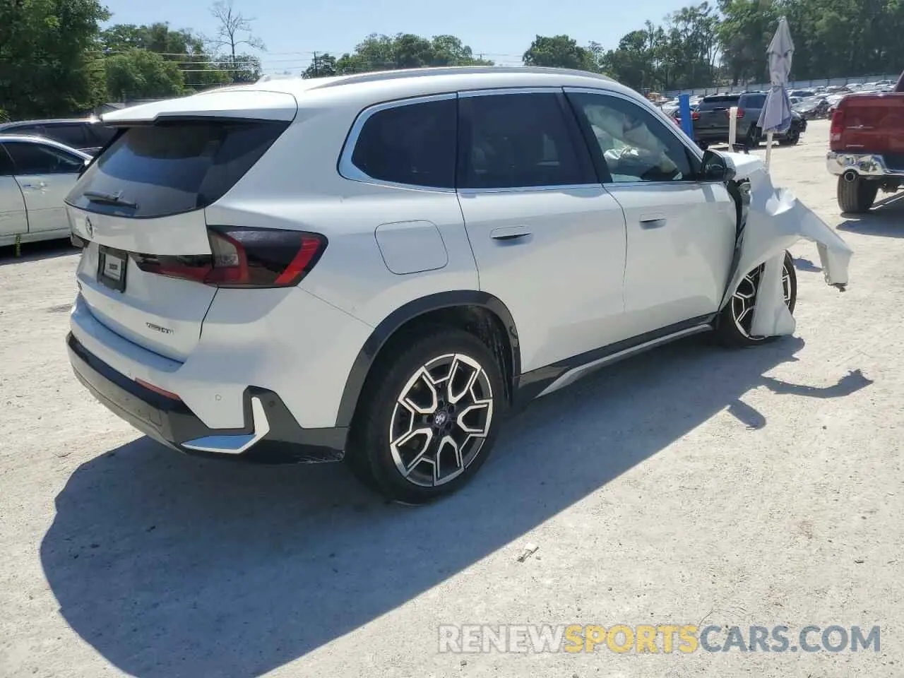 3 Photograph of a damaged car WBX73EF07R5Y37759 BMW X1 2024