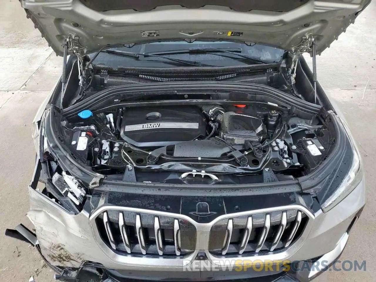 12 Photograph of a damaged car WBX73EF07R5Z37604 BMW X1 2024