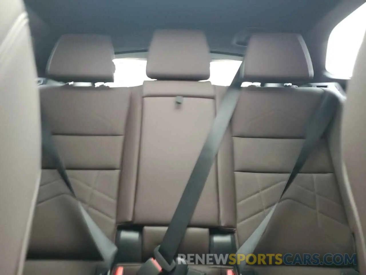 10 Photograph of a damaged car WBX73EF07R5Z47081 BMW X1 2024