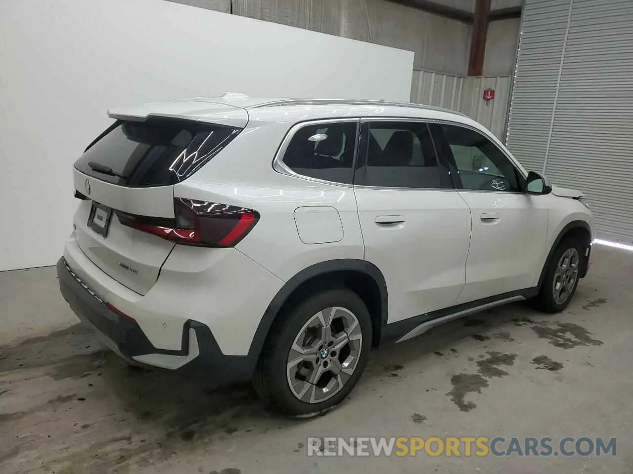 3 Photograph of a damaged car WBX73EF08R5Y83553 BMW X1 2024