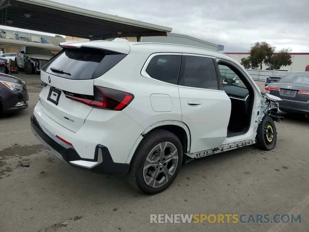 3 Photograph of a damaged car WBX73EF08R5Z13716 BMW X1 2024