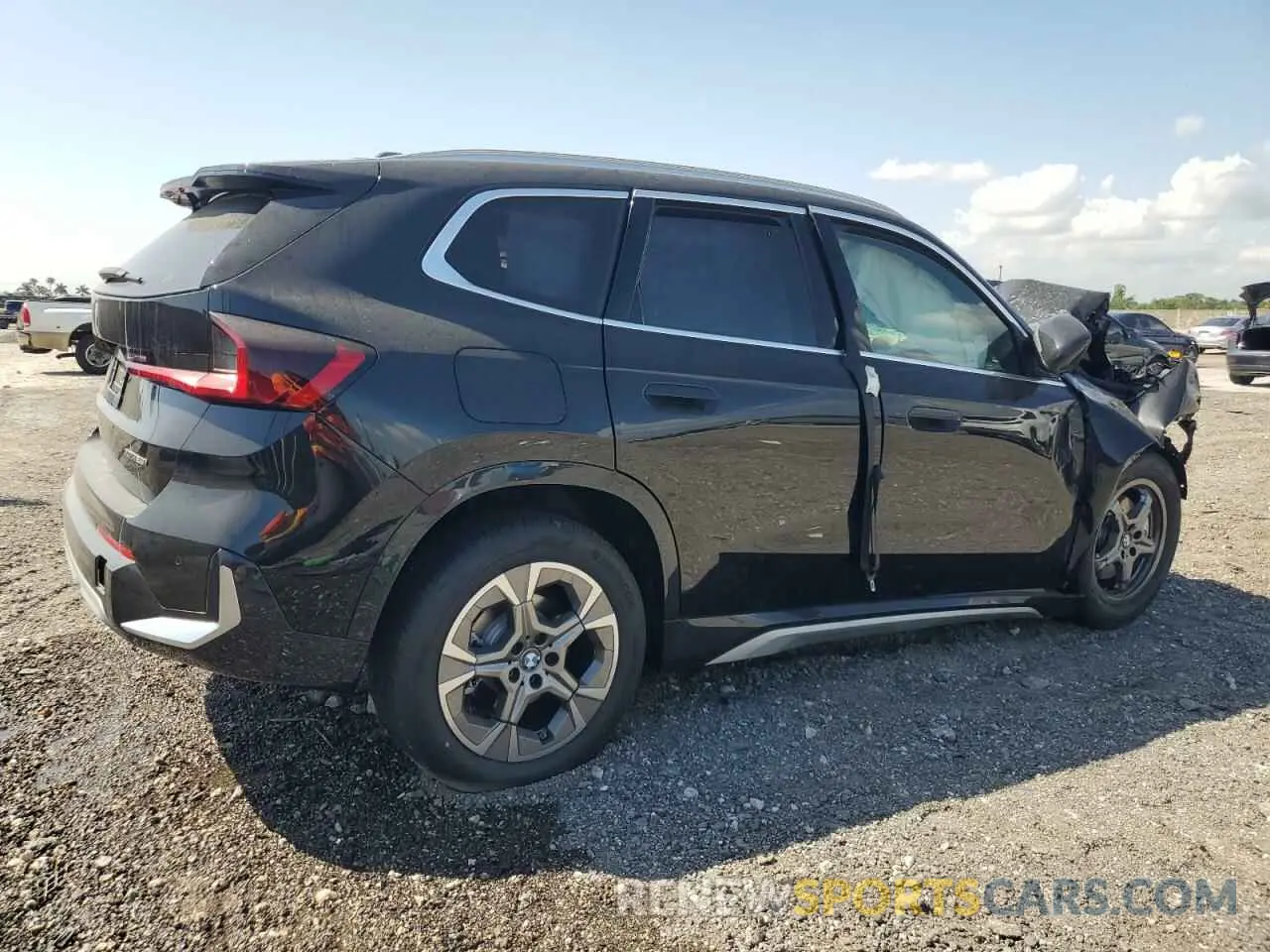 3 Photograph of a damaged car WBX73EF01S5221528 BMW X1 2025