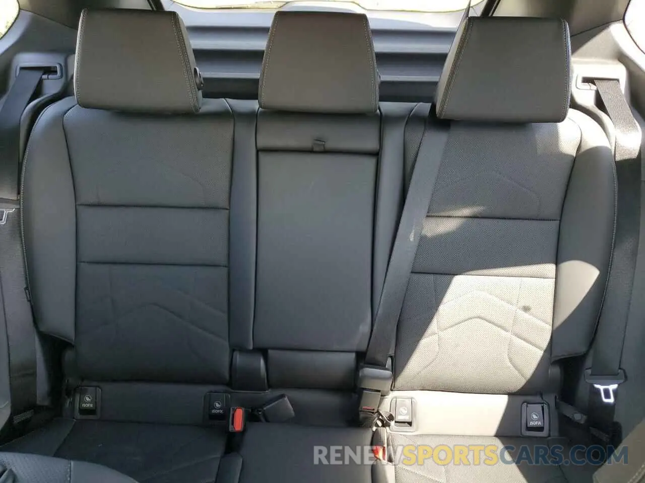 10 Photograph of a damaged car WBX73EF01S5241035 BMW X1 2025