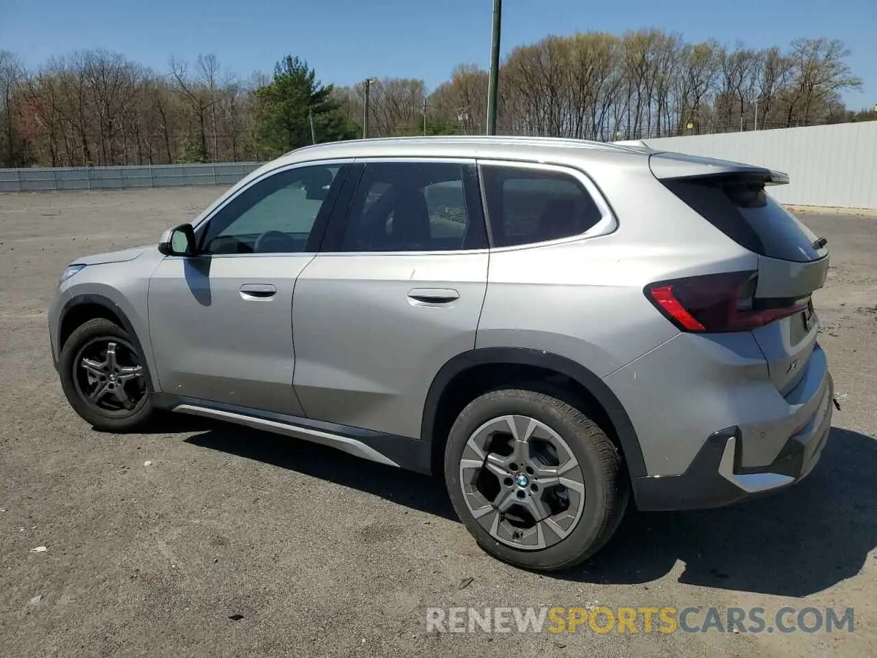 2 Photograph of a damaged car WBX73EF01S5241035 BMW X1 2025