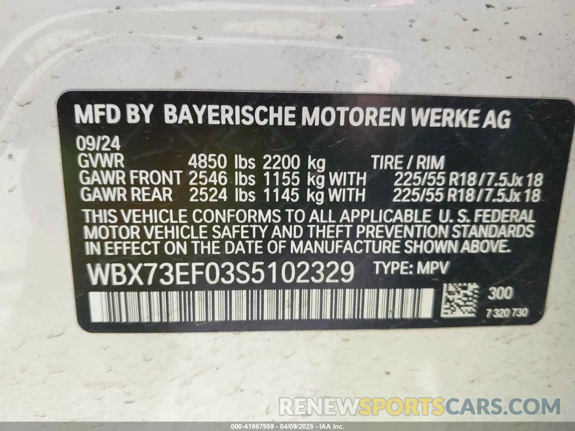 9 Photograph of a damaged car WBX73EF03S5102329 BMW X1 2025
