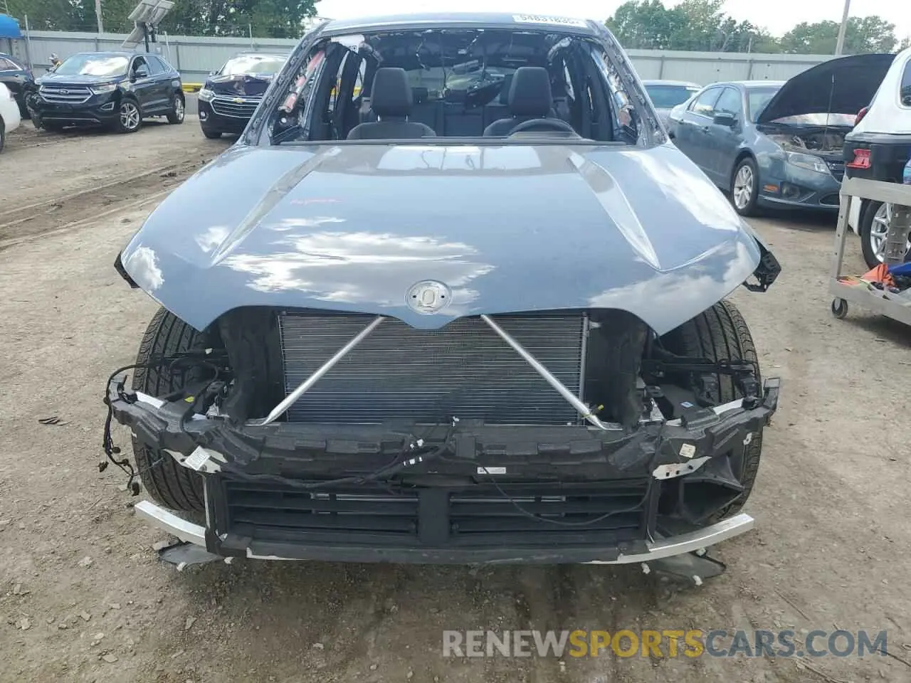 5 Photograph of a damaged car WBX73EF03S5165138 BMW X1 2025