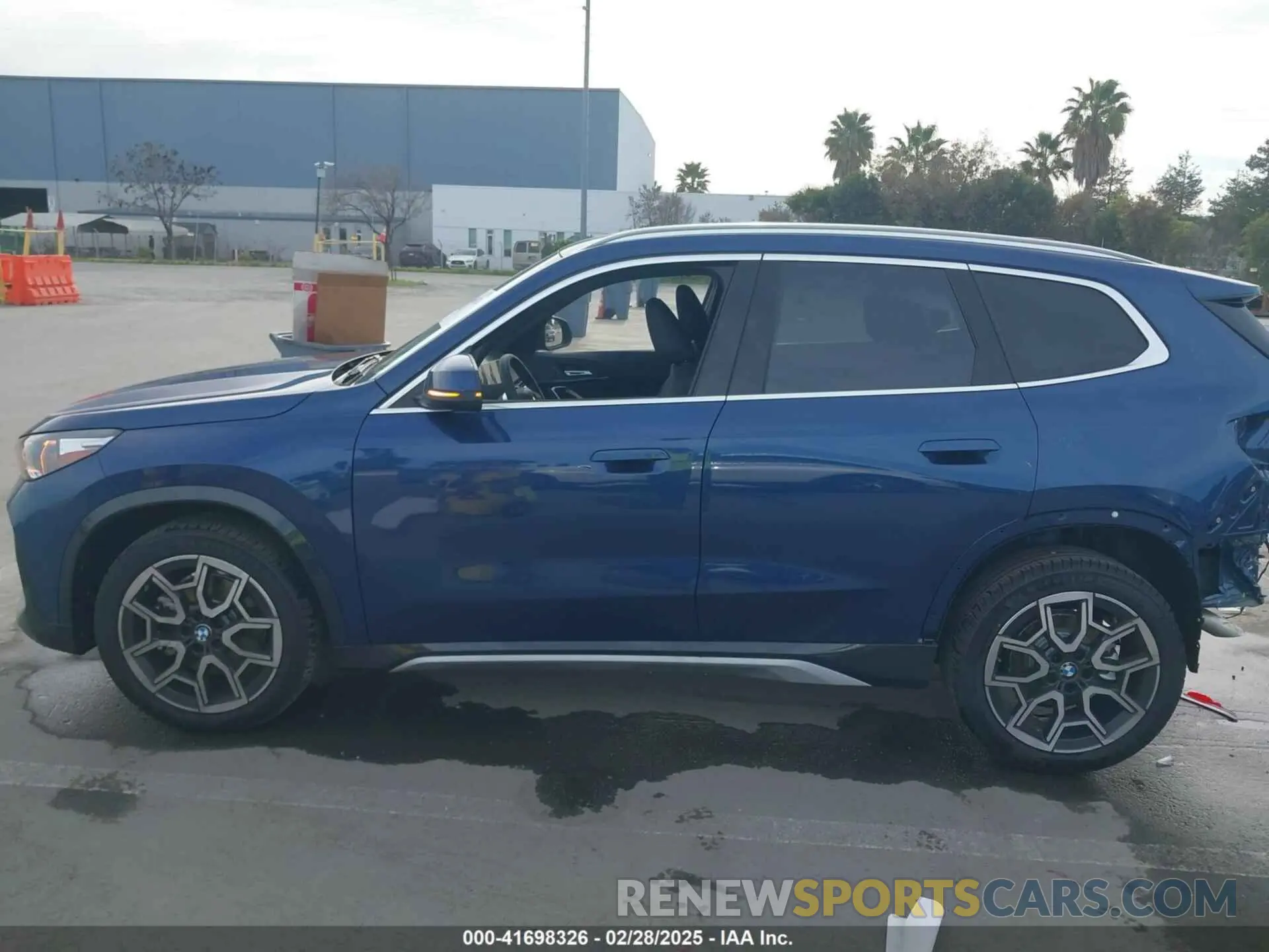 15 Photograph of a damaged car WBX73EF07S5132594 BMW X1 2025