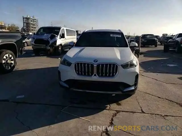 11 Photograph of a damaged car WBX73EF08S5034108 BMW X1 2025