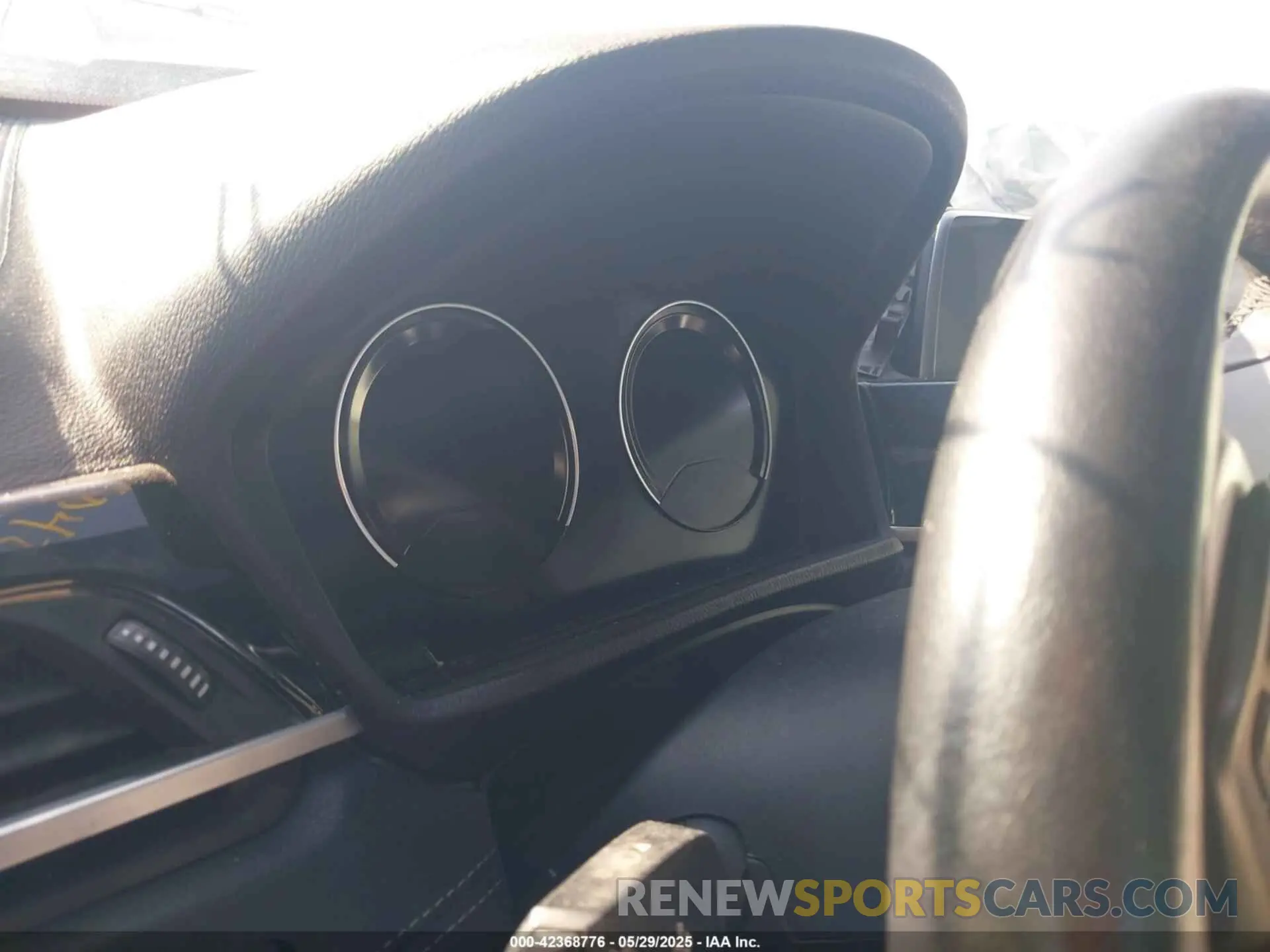 15 Photograph of a damaged car WBXYJ3C50KEP76968 BMW X2 2019