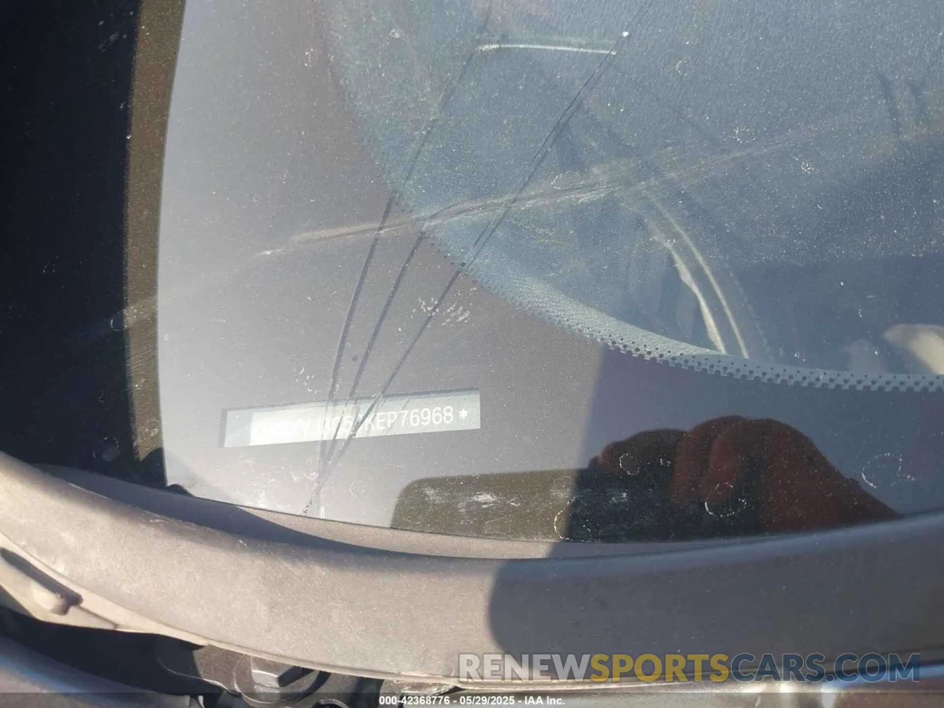 9 Photograph of a damaged car WBXYJ3C50KEP76968 BMW X2 2019