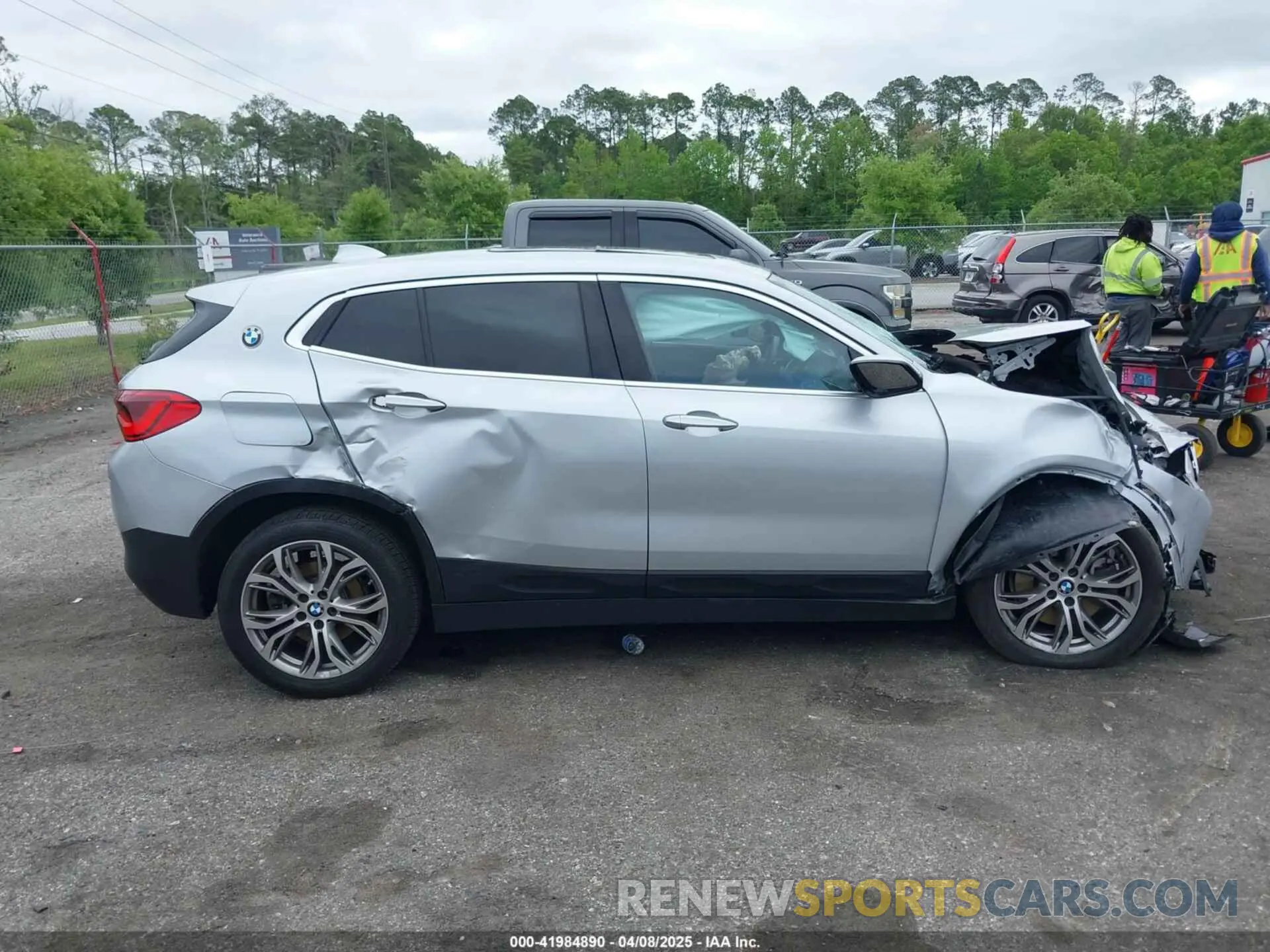 12 Photograph of a damaged car WBXYJ3C51KEP77367 BMW X2 2019