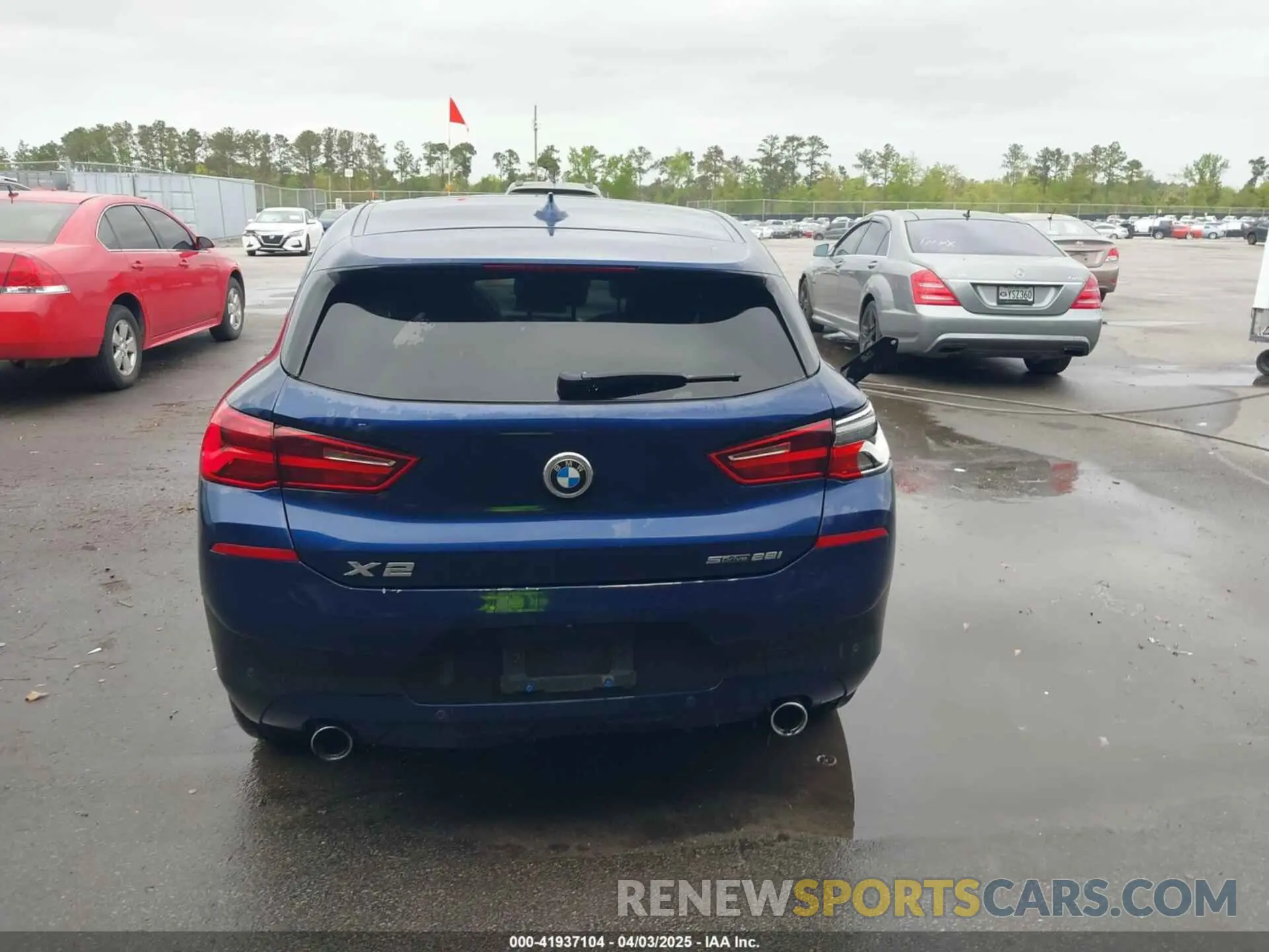 15 Photograph of a damaged car WBXYJ3C52K5N10612 BMW X2 2019