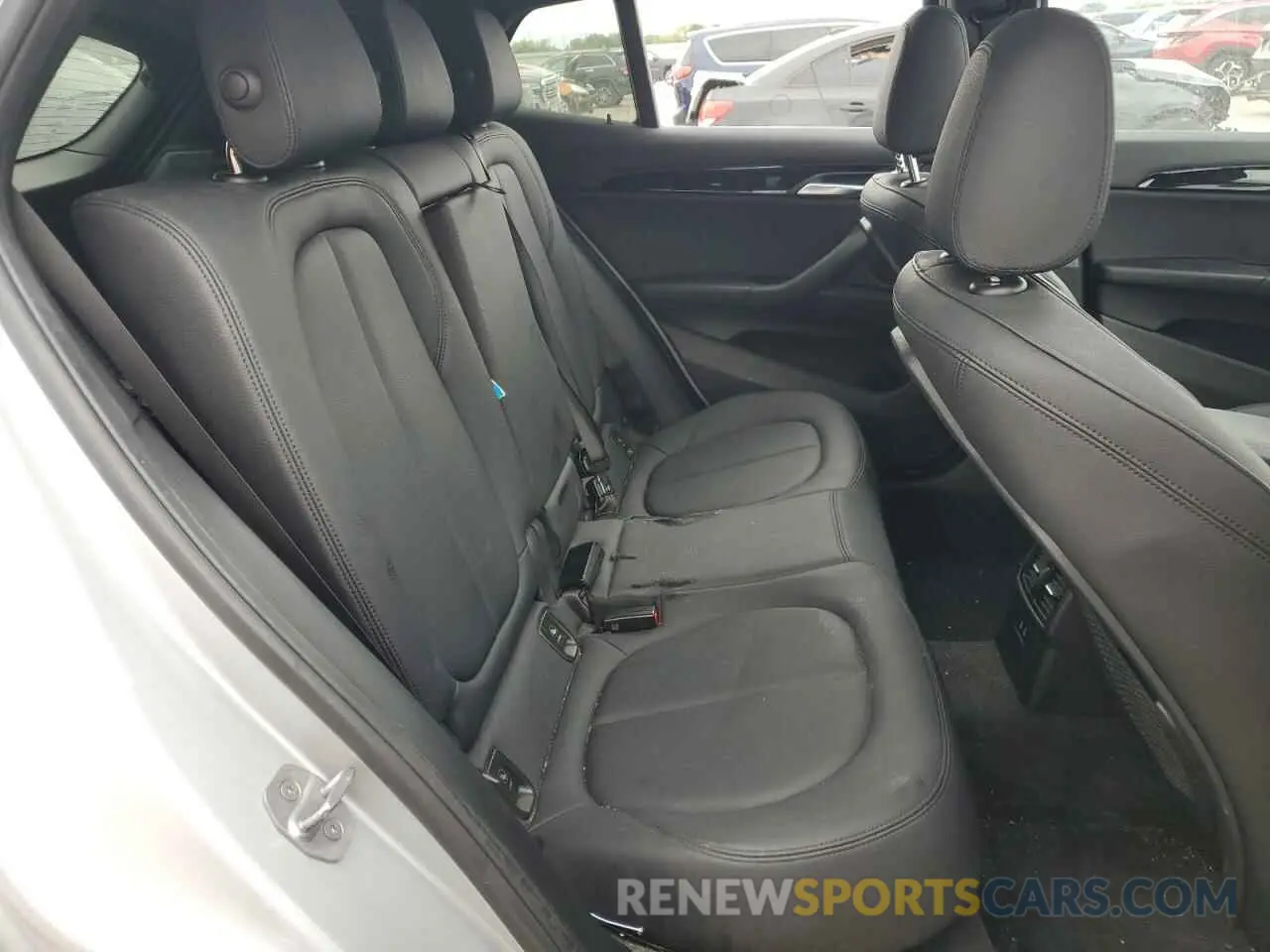 10 Photograph of a damaged car WBXYJ3C53KEP77211 BMW X2 2019