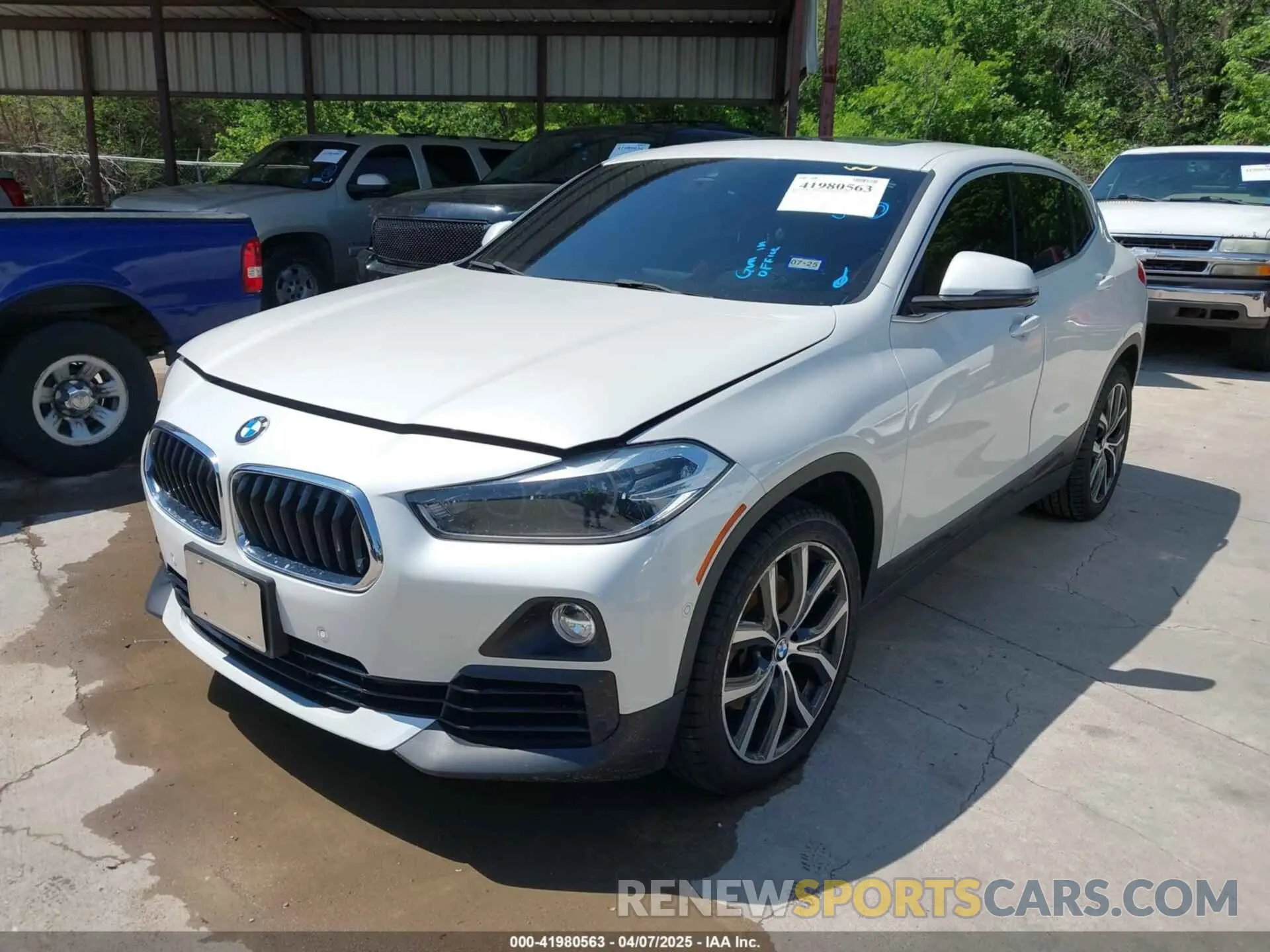2 Photograph of a damaged car WBXYJ3C54KEP77637 BMW X2 2019