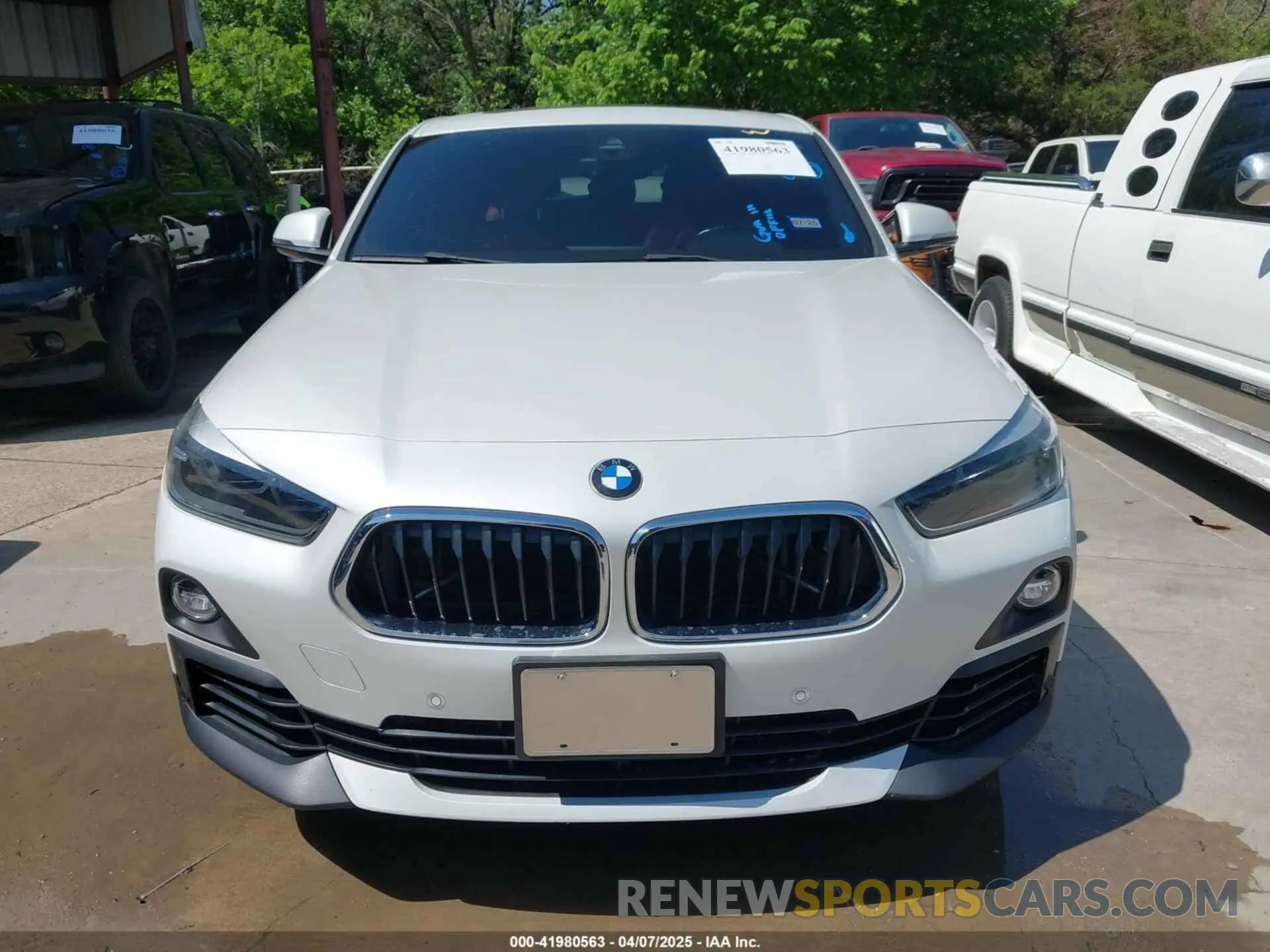 6 Photograph of a damaged car WBXYJ3C54KEP77637 BMW X2 2019