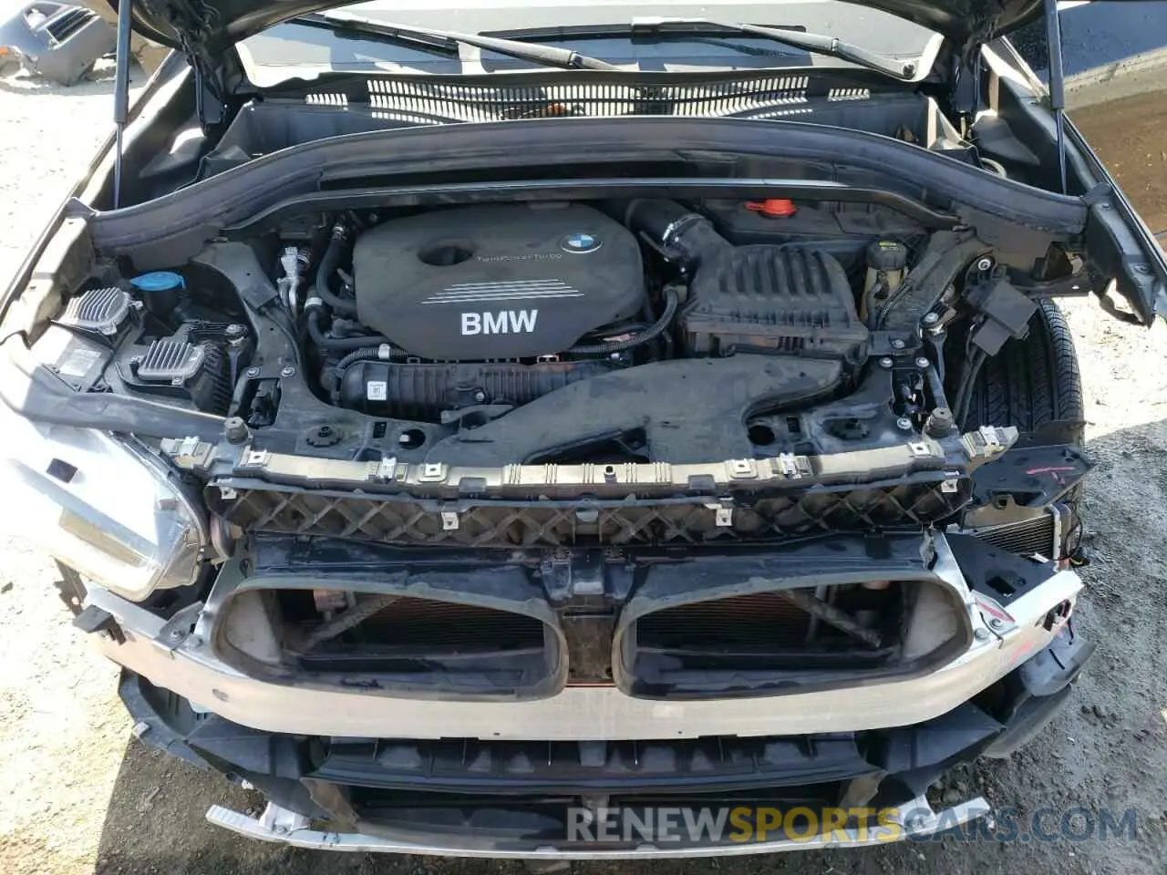 12 Photograph of a damaged car WBXYJ3C57K5N25834 BMW X2 2019