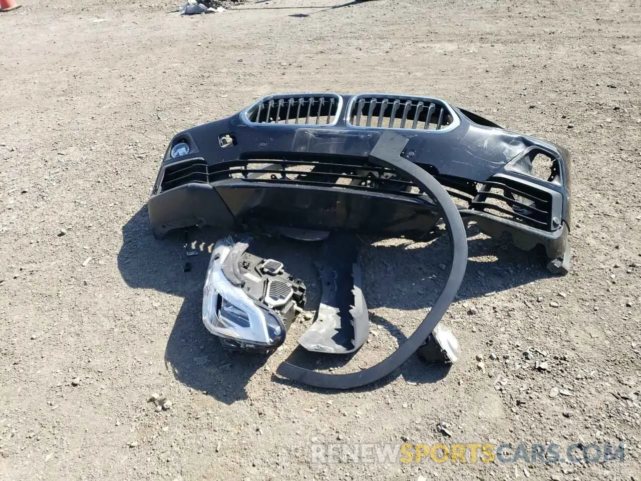 13 Photograph of a damaged car WBXYJ3C57K5N25834 BMW X2 2019