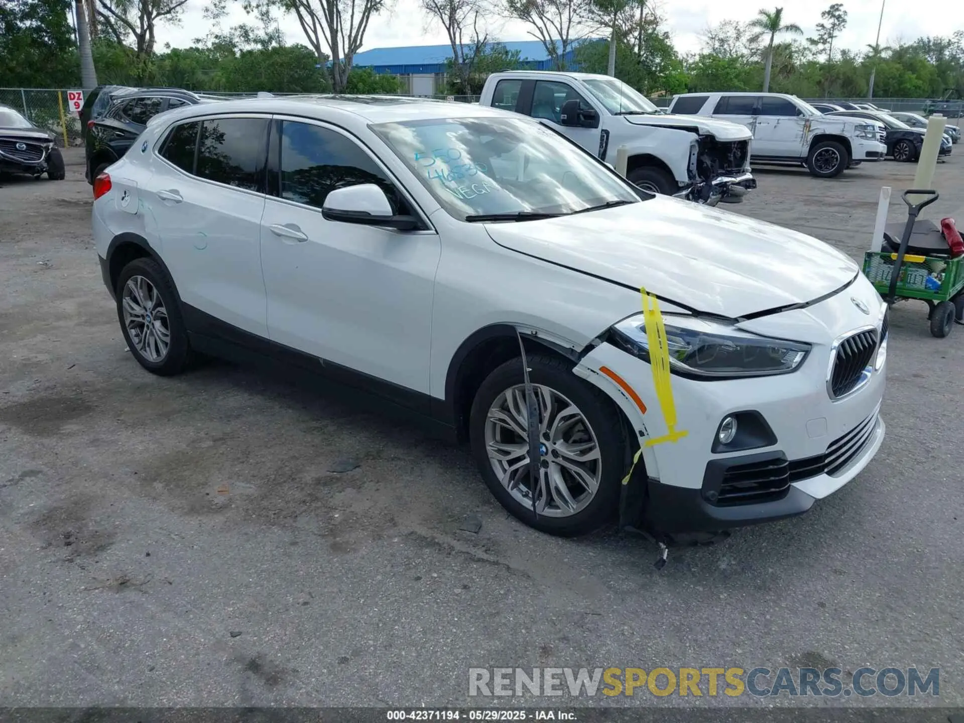 1 Photograph of a damaged car WBXYJ3C57KEP77180 BMW X2 2019