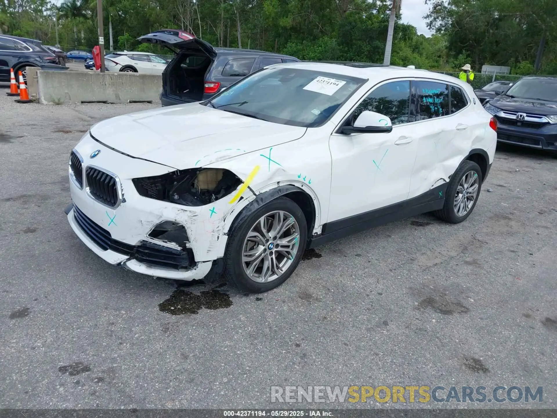 2 Photograph of a damaged car WBXYJ3C57KEP77180 BMW X2 2019