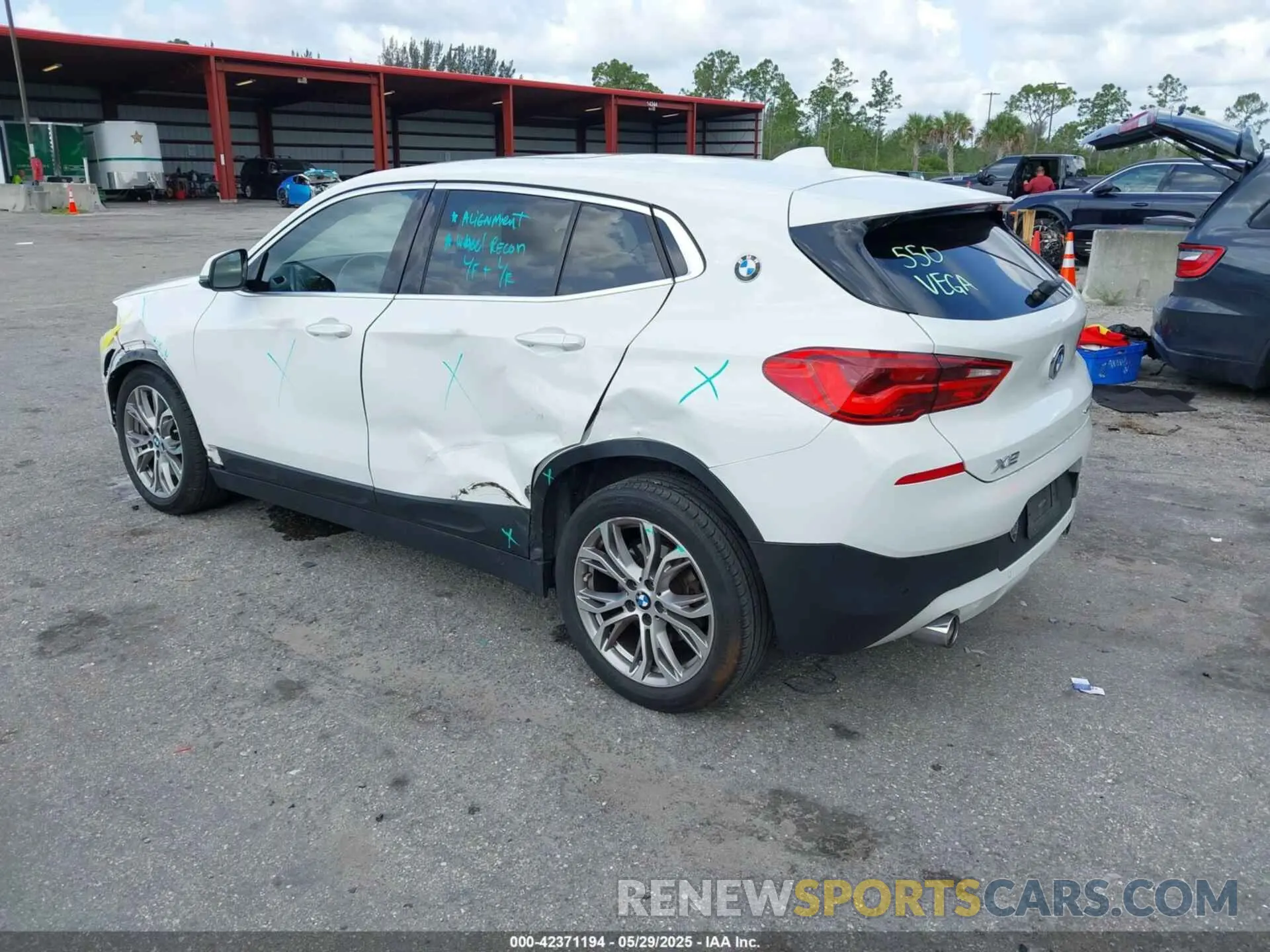 3 Photograph of a damaged car WBXYJ3C57KEP77180 BMW X2 2019