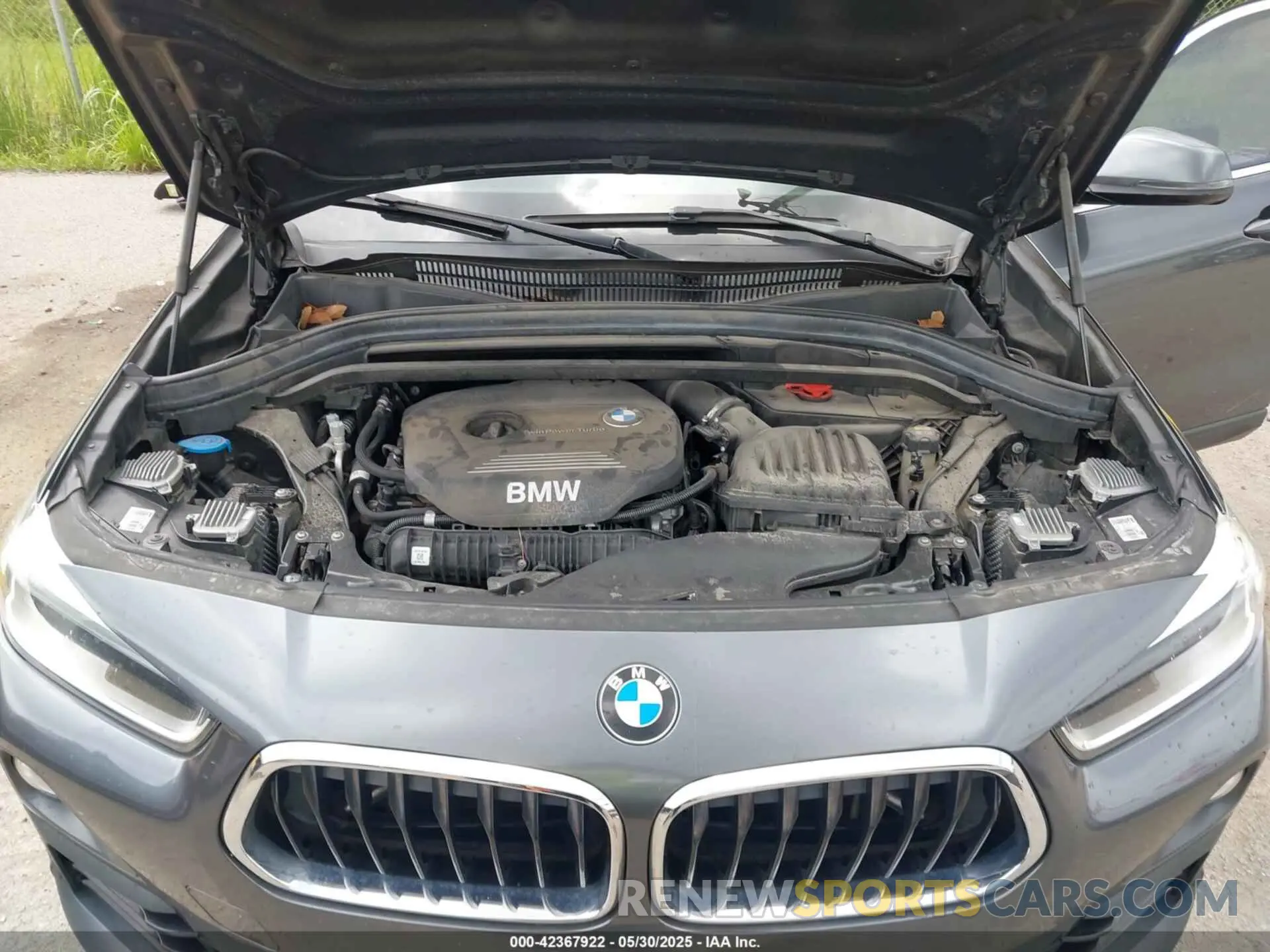 10 Photograph of a damaged car WBXYJ3C57KEP77308 BMW X2 2019