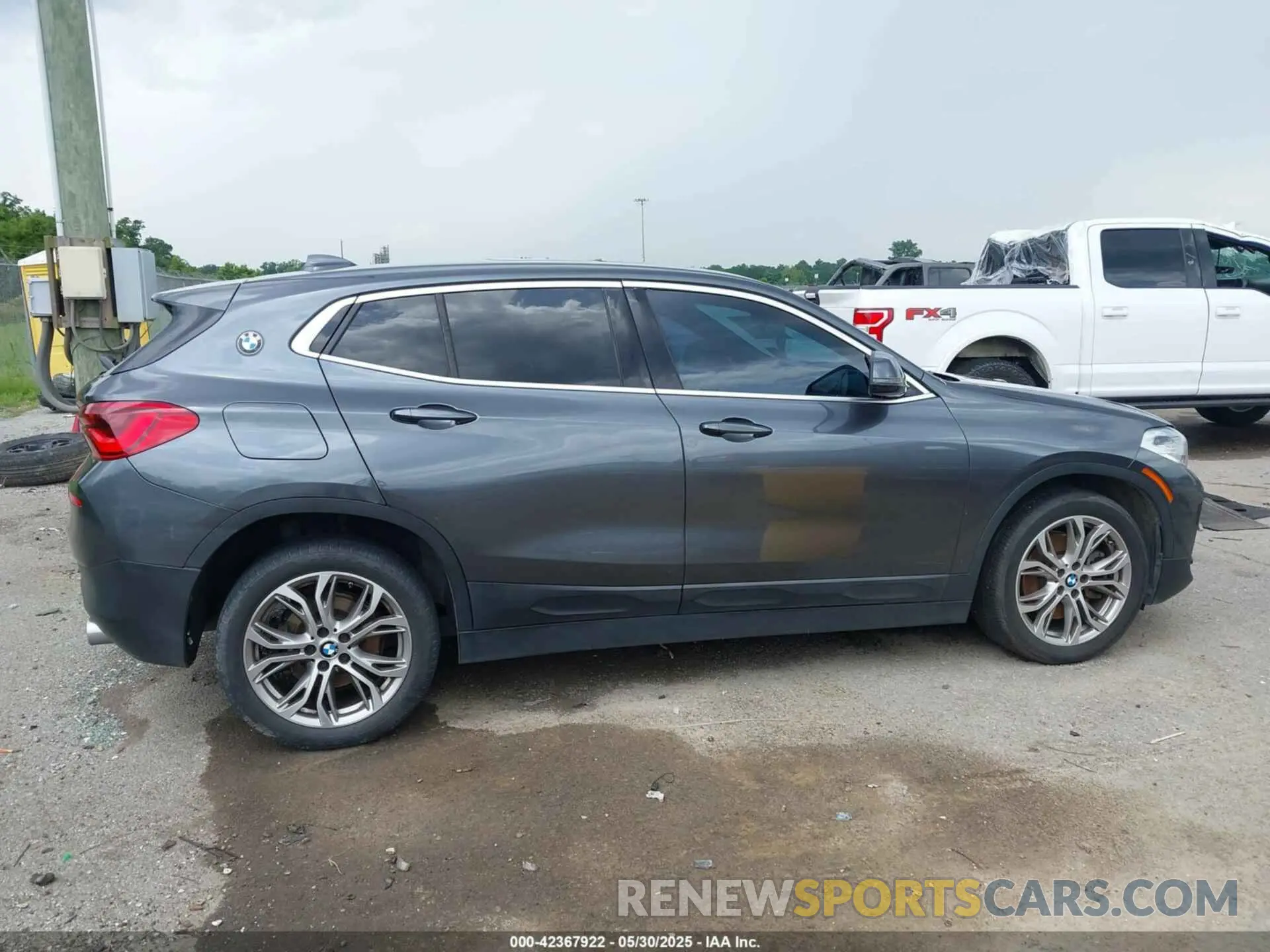 13 Photograph of a damaged car WBXYJ3C57KEP77308 BMW X2 2019