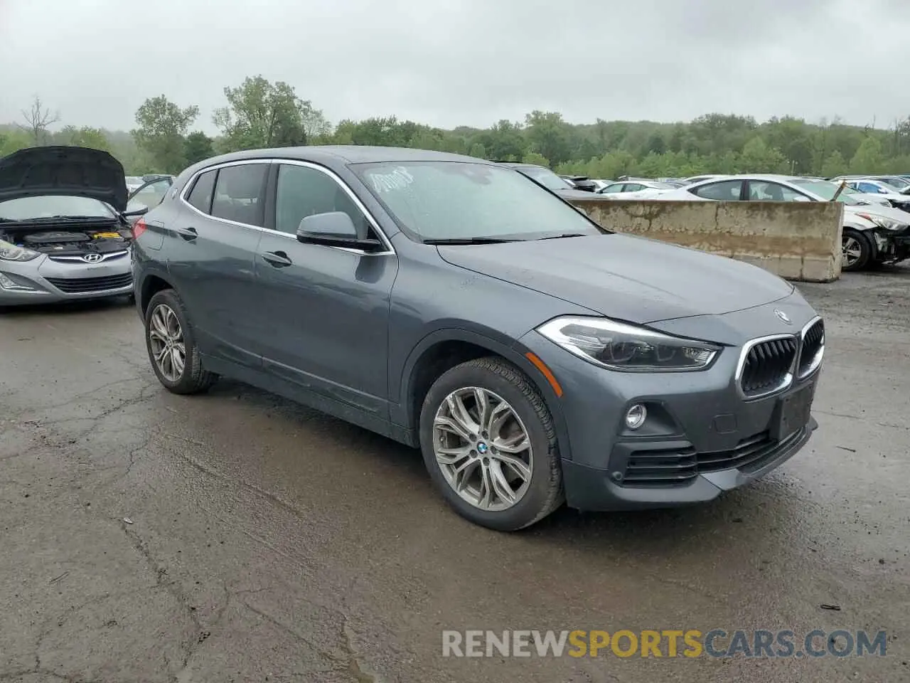 4 Photograph of a damaged car WBXYJ3C58KEP77303 BMW X2 2019