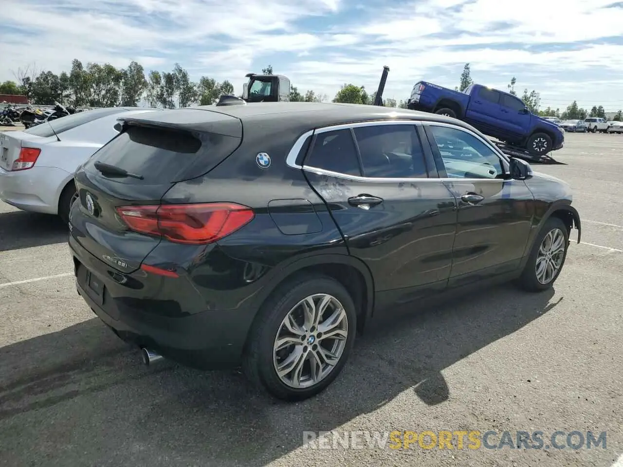 3 Photograph of a damaged car WBXYJ3C59KEP77102 BMW X2 2019