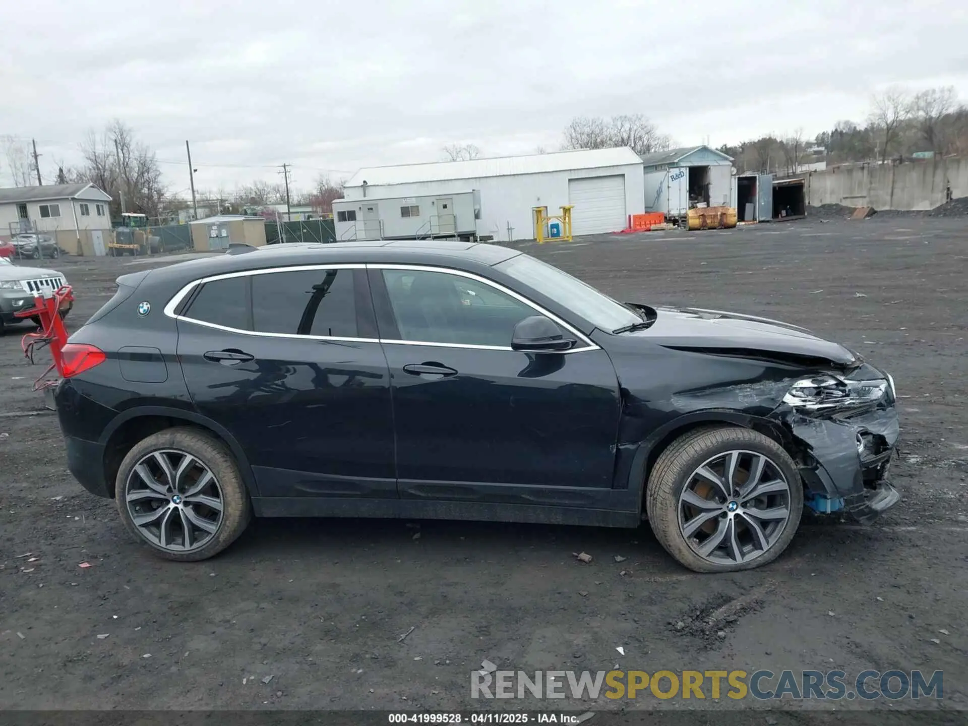 13 Photograph of a damaged car WBXYJ5C50K5N03198 BMW X2 2019