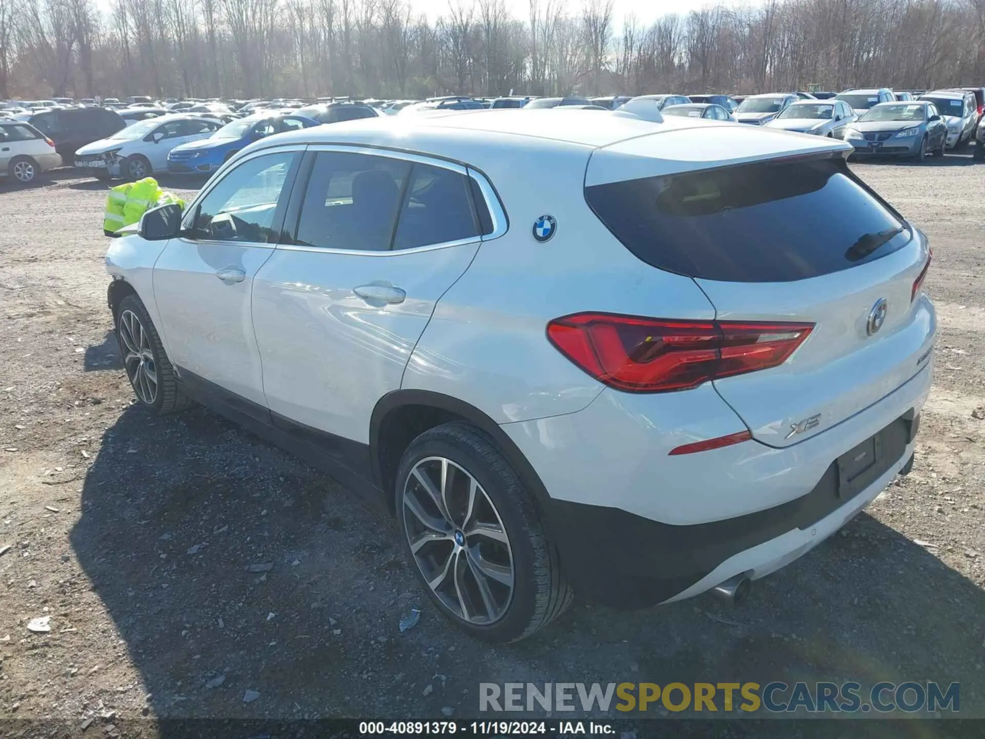 3 Photograph of a damaged car WBXYJ5C54K5N63579 BMW X2 2019