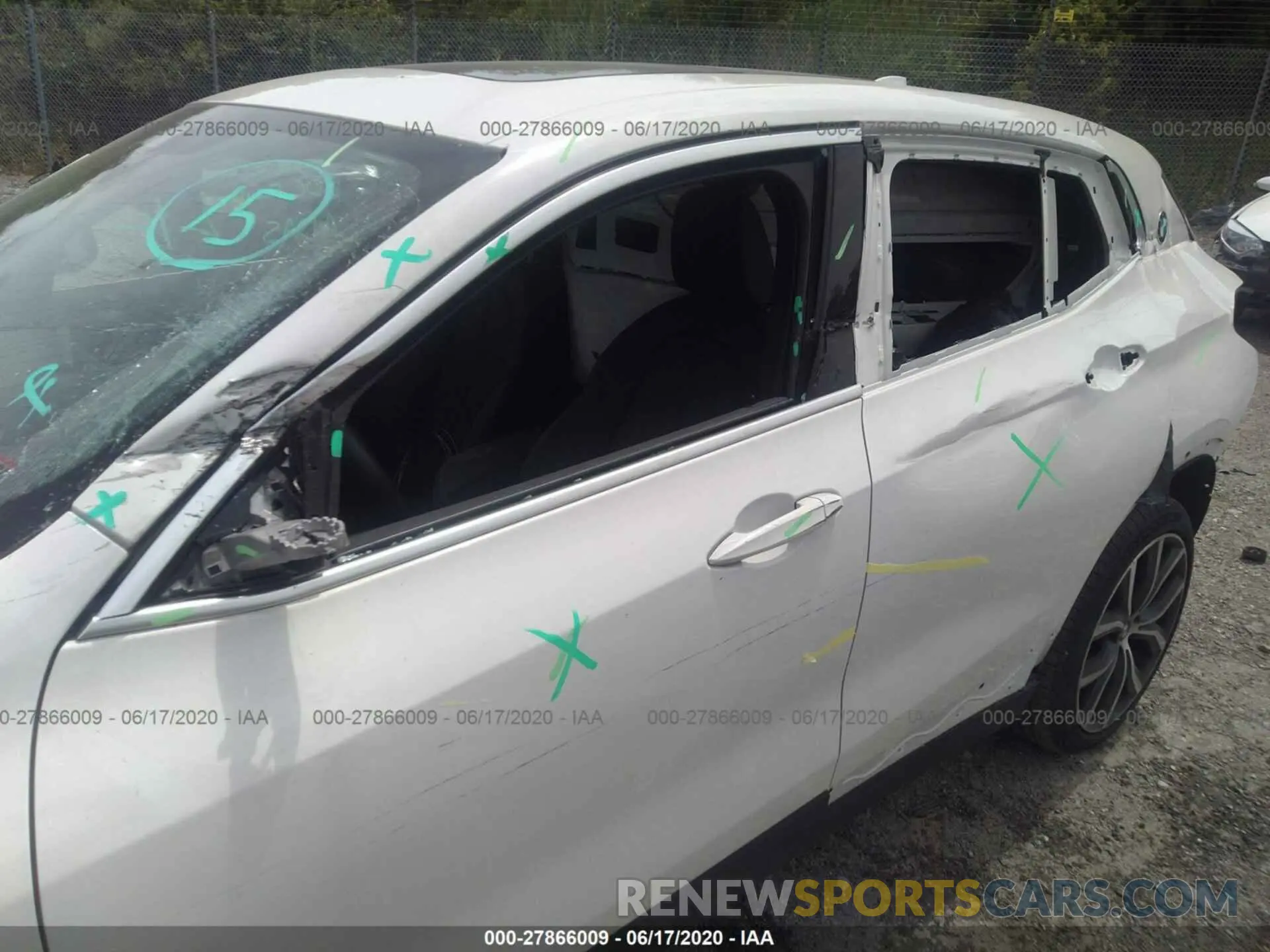 6 Photograph of a damaged car WBXYJ5C54KEF83155 BMW X2 2019