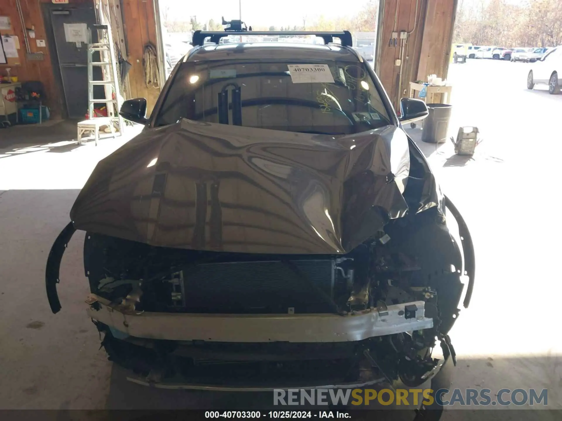 12 Photograph of a damaged car WBXYJ5C54KEF83673 BMW X2 2019