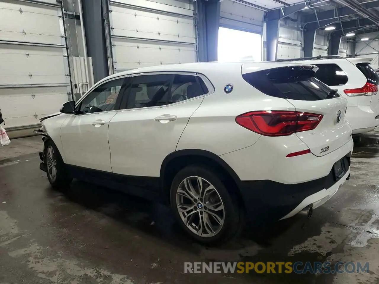 2 Photograph of a damaged car WBXYJ5C56K5N62613 BMW X2 2019