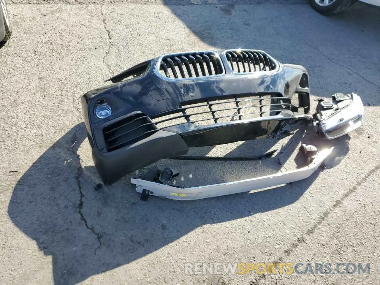 12 Photograph of a damaged car WBXYJ5C57K5N76522 BMW X2 2019