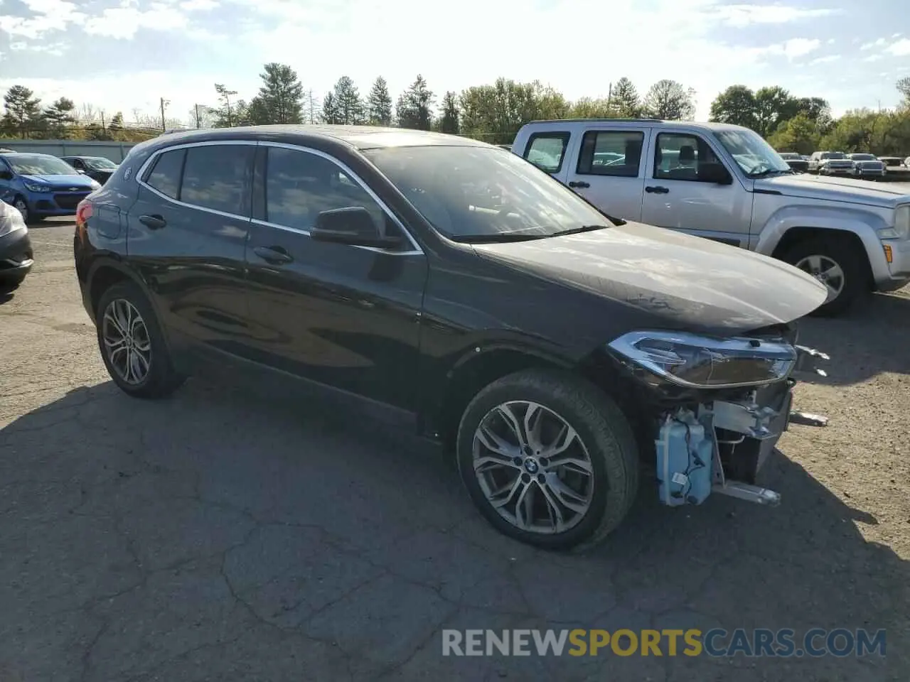 4 Photograph of a damaged car WBXYJ5C57K5N76522 BMW X2 2019