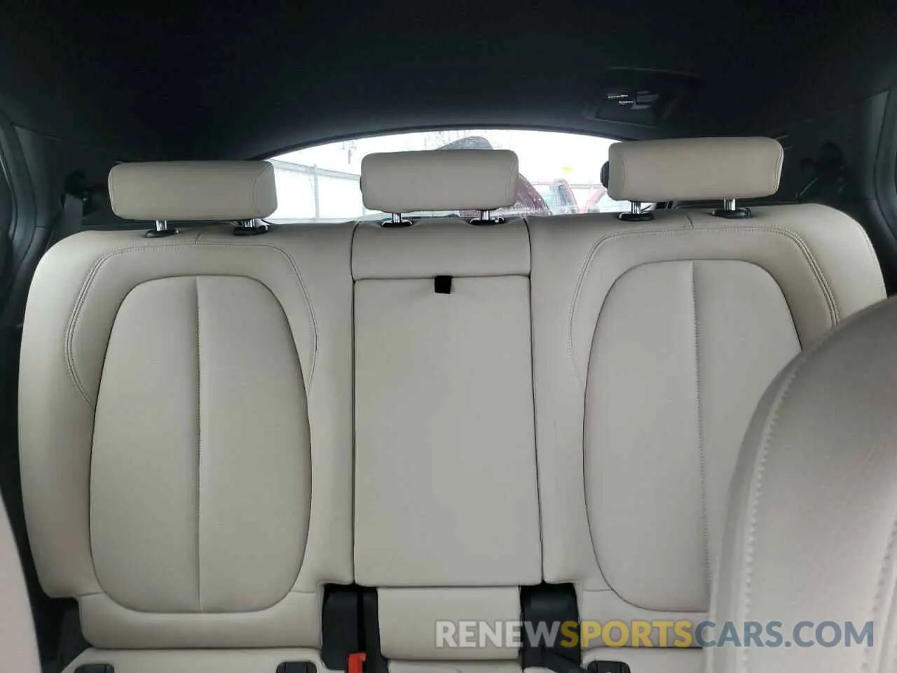 10 Photograph of a damaged car WBXYJ5C58K5N18788 BMW X2 2019