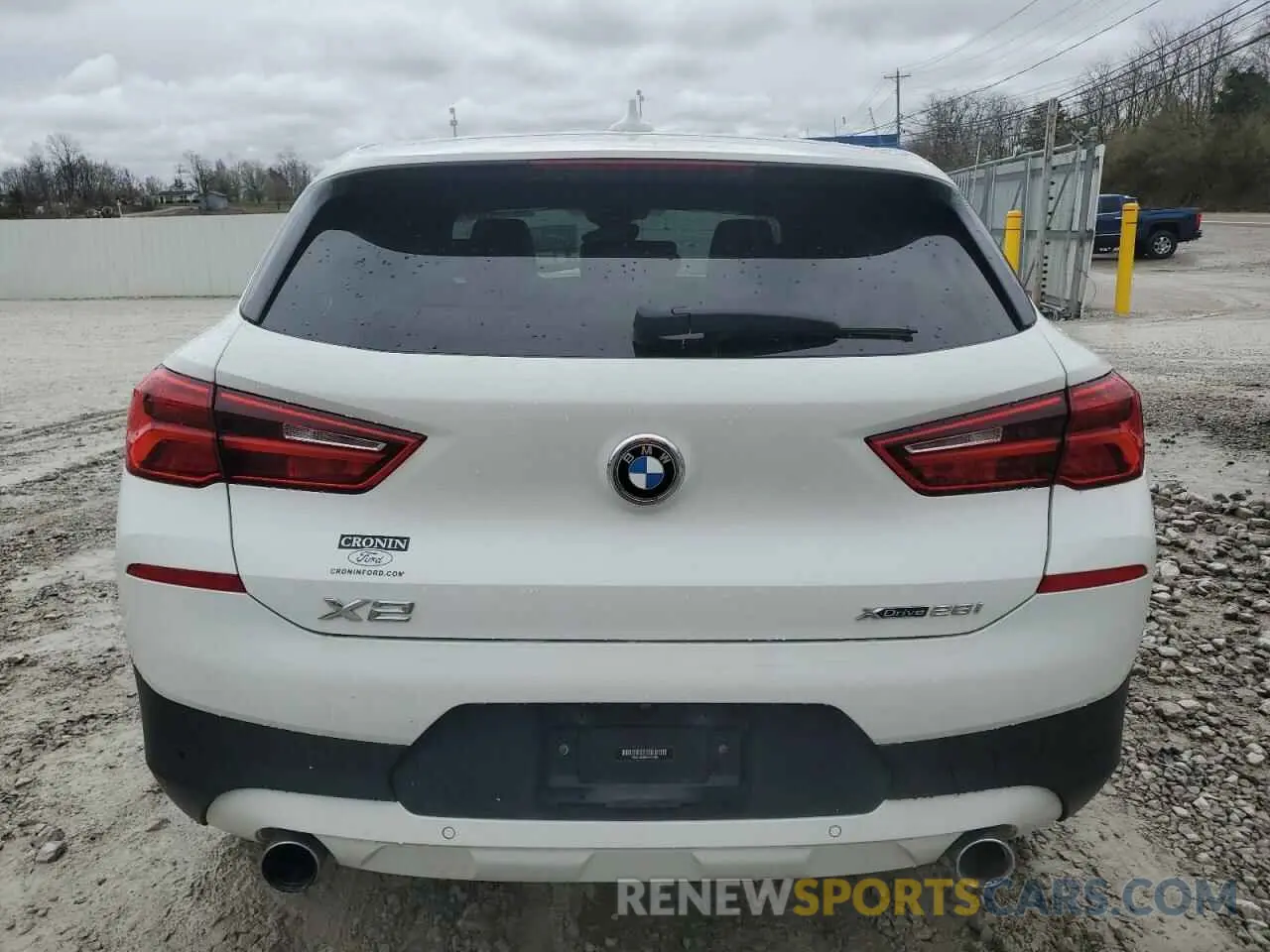 6 Photograph of a damaged car WBXYJ5C58K5N18788 BMW X2 2019