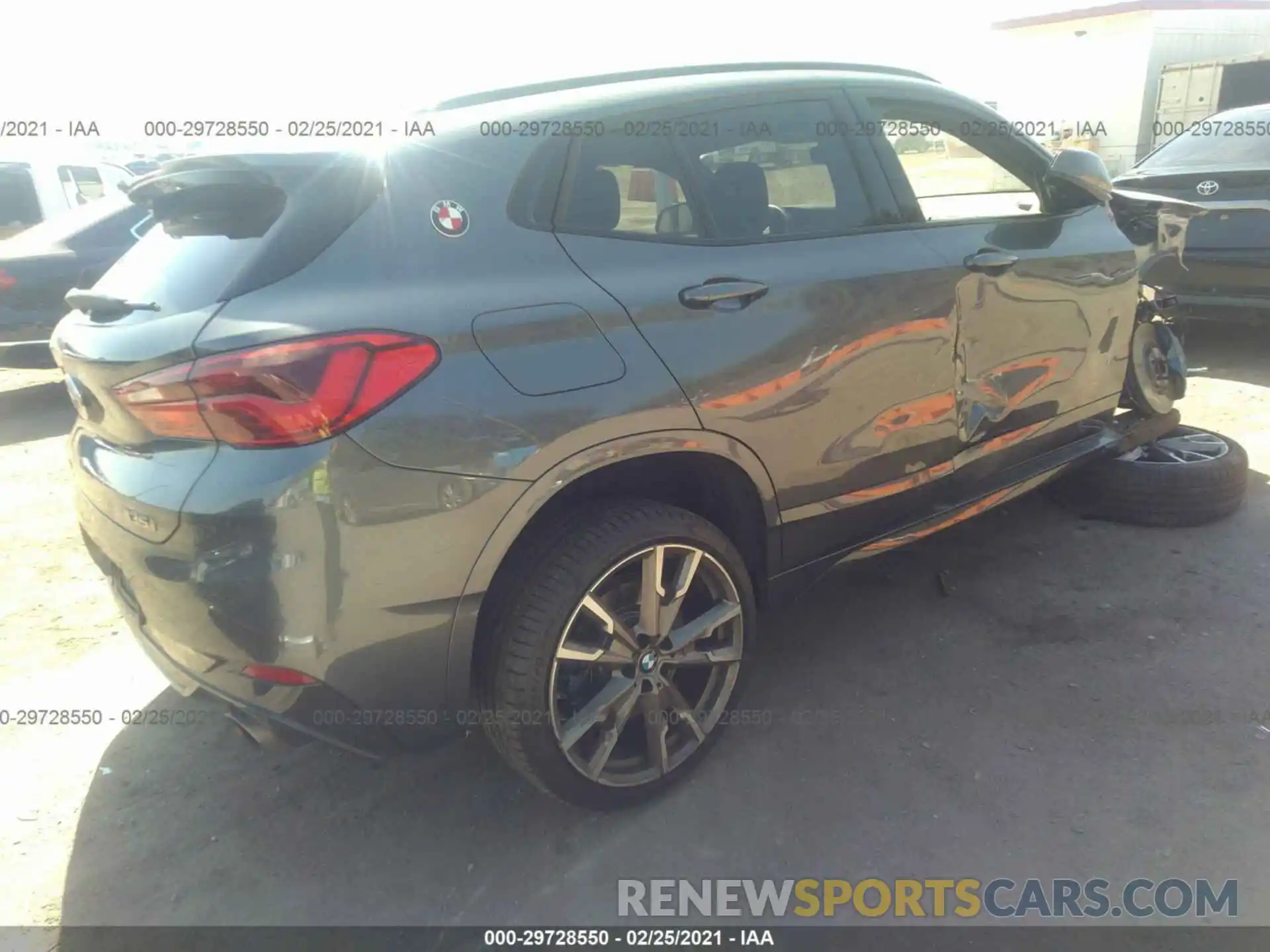 4 Photograph of a damaged car WBXYN1C50K5N69117 BMW X2 2019