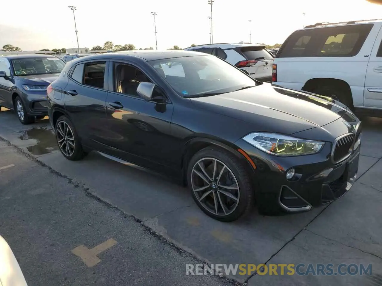 4 Photograph of a damaged car WBXYN1C50KEF29400 BMW X2 2019